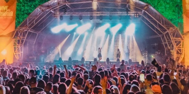 El «buen rollo» Bandini arrasó en Monte Lourido y Nigrán «se sacó una teta» con Rigoberta