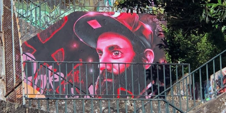 Sly inmortalizado en un grafiti