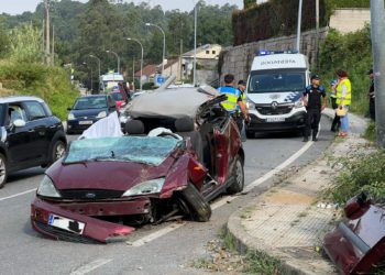 Muere un conductor en un accidente de tráfico en la avenida del Aeropuerto de Vigo