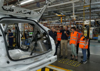 Ana Pontón pide un apoyo claro para que Galicia se beneficie del Perte de la automoción