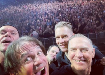 Aplazado el concierto de Bryan Adams en Vigo