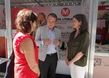 A Feira do Libro de Vigo abre con Domingo Villar na memoria: programa completo e sinaturas