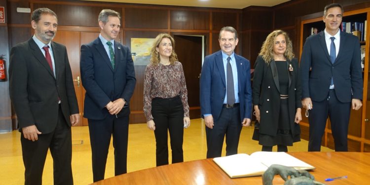 La ministra de Transportes se reunirá con las familias del ‘Villa de Pitanxo’ el 26 de julio