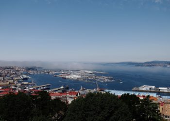 La niebla enfría (temporalmente) las Rías Baixas: la ola de calor en Vigo se mantiene hasta el viernes