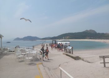 El éxito de las Cíes continúa este verano con un julio casi completo