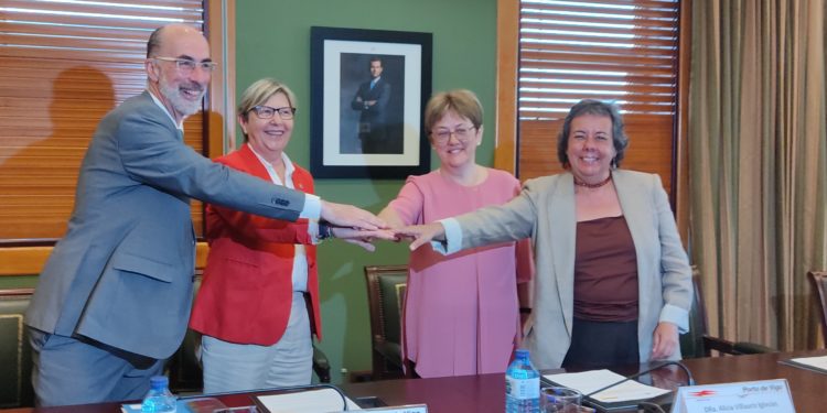 España ofrece su apoyo a la FAO para que Vigo acoja la oficina de la Red Global de Puertos Azules