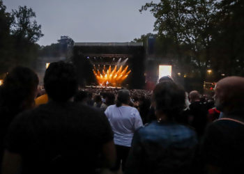 Sting versus Nathy Peluso