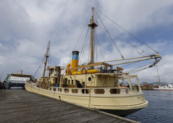 ‘Free Tour’ en Vigo para conocer el único barco a vapor en activo de España