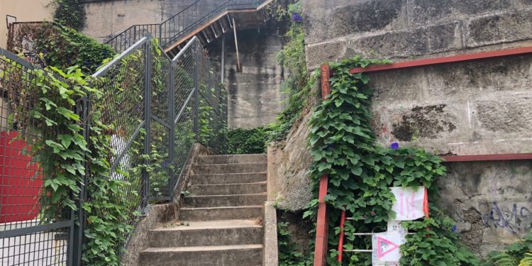 Escaleras peligrosas en Vigo