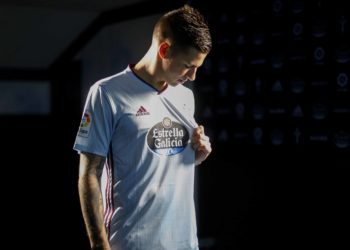 Santi Mina, a punto de viajar a Arabia Saudí para fichar por el Al Shabab
