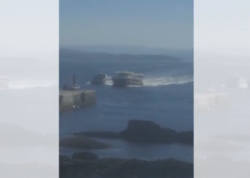 La Guardia Civil denuncia a dos navieras por un ‘pique’ entre barcos al llegar a Ons