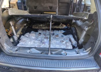 Detienen a un hombre que transportaba 60 kilos de hachís con destino Vigo