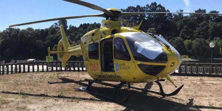 Evacuado en helicóptero un trabajador herido en Salvaterra de Miño