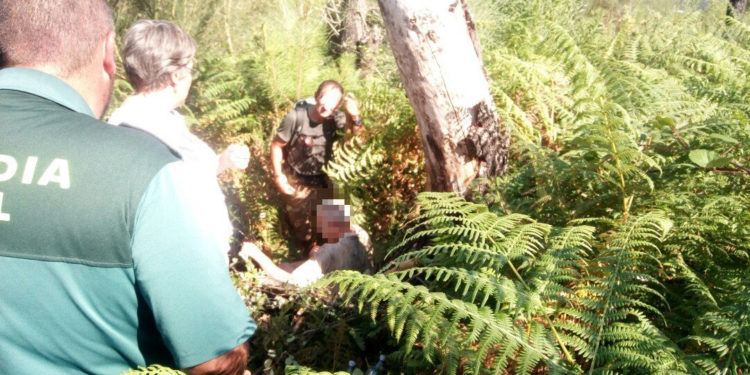 Agentes de Vigo, Gondomar y Baiona rescatan en Valladares a un septuagenario perdido