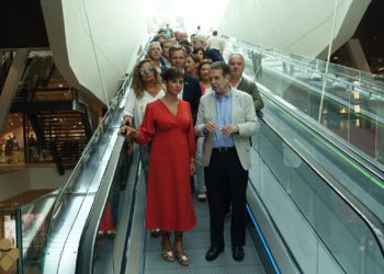 Isabel Rodríguez insta desde Vigo a Feijóo a “estudiar” y a llamar a Von der Leyen para el debate con Sánchez