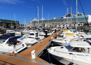 El ‘Ventura’ no falla a su periódica cita con el puerto de Vigo