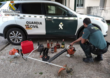 Dos detenidos en Tomiño por robar comida, alcohol y maquinaria en un restaurante