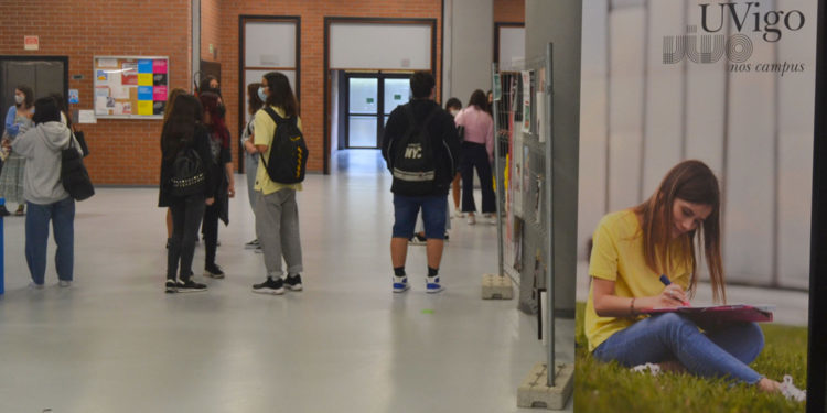 Os traballadores de atención ao público da Uvigo xa non terán que levar máscara