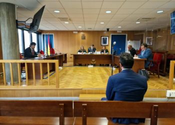 Un agente de seguros de Vigo acepta dos años de cárcel por estafar 140.000 euros