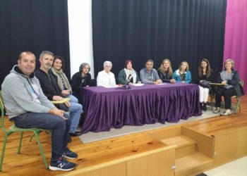 Vecinos de Teis dicen sentirse “engañados” porque la biblioteca anunciada es una sala de lectura