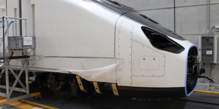 Los trenes Avril “no van a llegar” a Galicia en 2022 pero no se retrasarán “mucho, unos meses”