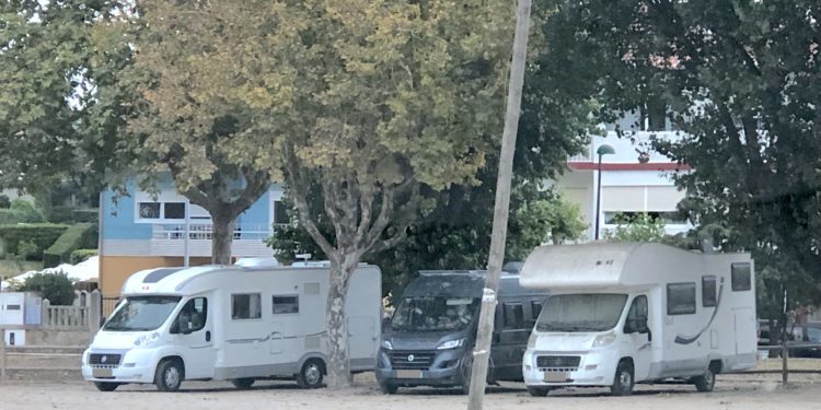 Con la casa a cuestas