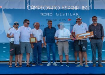 El gallego Alboroto se corona en Baiona como campeón de España de J80