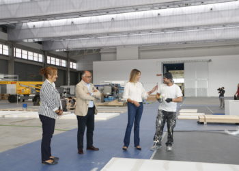 Unas 300 personas trabajan ya en Vigo en el montaje de Conxemar