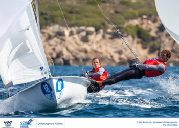 La barcelonesa Silvia Mas y el vigués Nico Rodríguez abren su carrera olímpica con buen pie