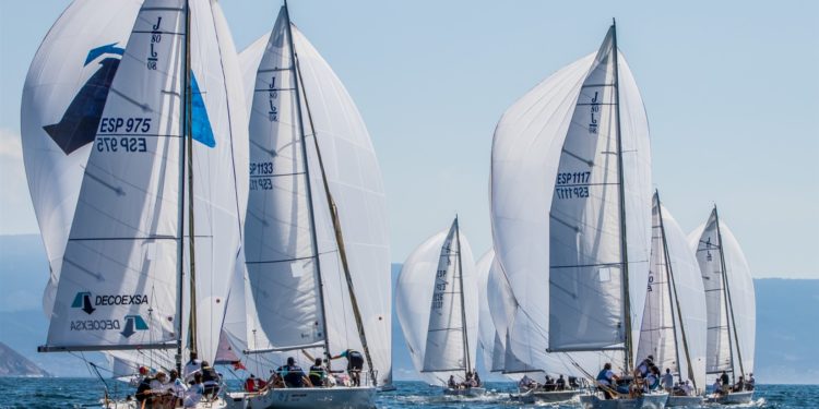 Dominio gallego en el estreno del Campeonato de España de J80 en Baiona
