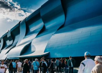 La Xunta promete apoyo económico para las candidaturas de Vigo y A Coruña al Mundial 2030