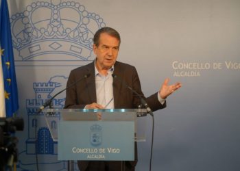 Caballero pone sus condiciones para la reunión con Rueda: solo ellos dos y en uno de sus despachos