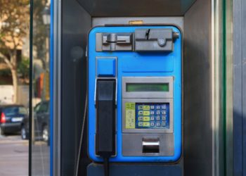 Telefónica retirará todas sus cabinas de Cangas “en las próximas semanas”