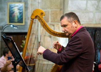 A Colexiata de Santa María de Baiona énchese de música con ‘Un camiño ben temperado’