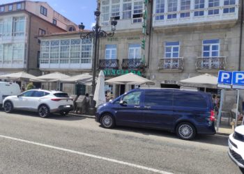 La Policía multa por sexta vez al alcalde de Baiona por aparcar mal