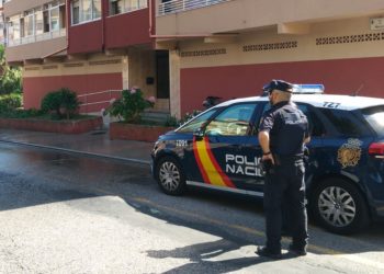 Un hombre, reducido en Vigo tras atrincherarse con un arma blanca y su familia en una vivienda