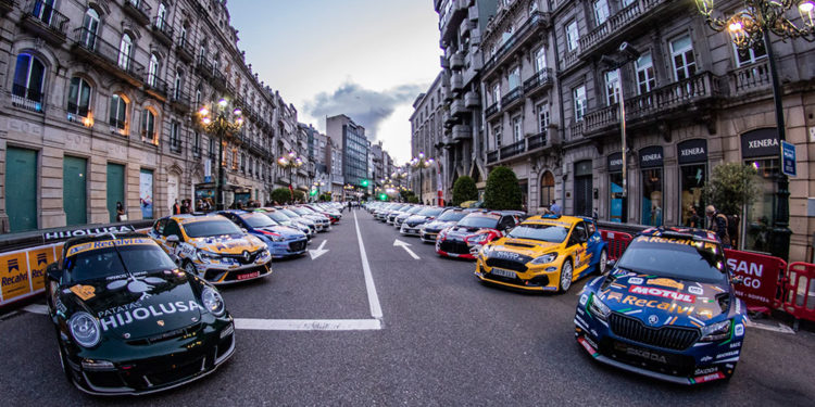 El Rallye Rías Baixas invade Vigo: los coches de competición llegan a Samil y al centro