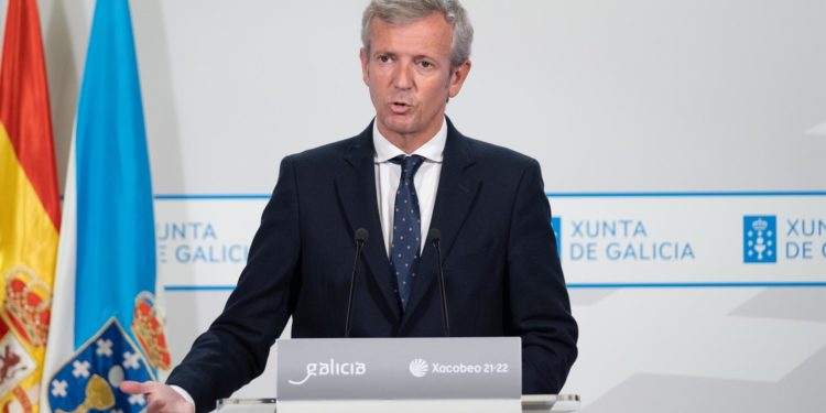 Rueda ironiza con el reproche de Caballero y defiende la presencia de Tapias en la reunión