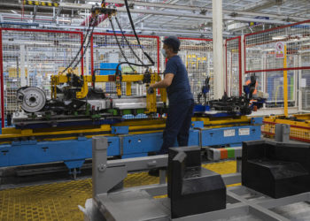 Stellantis Vigo vuelve a parar este sábado todas sus líneas de producción