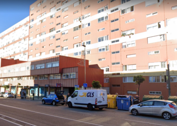 El humo de una tartera quemada moviliza a los bomberos de Vigo