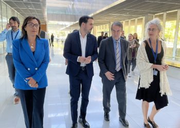 Garzón pide en Vigo “reflexionar” sobre las políticas públicas tras la “preocupante” victoria del neofascismo en Italia