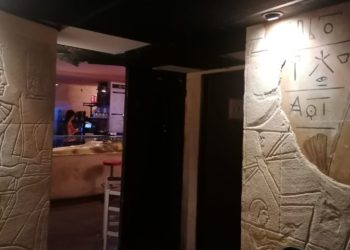 Todo lo que ocurre en el nuevo bar cultural egipcio del centro de Vigo
