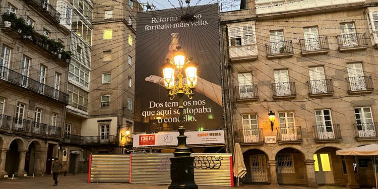La reforma más esperada del Casco Vello de Vigo comienza oculta bajo una nueva ‘piel’ exclusiva