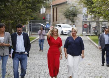Yolanda Díaz defiende en Vigo las medidas fiscales del Gobierno frente a los «regalos a las élites» de «Rajoy y Feijóo»