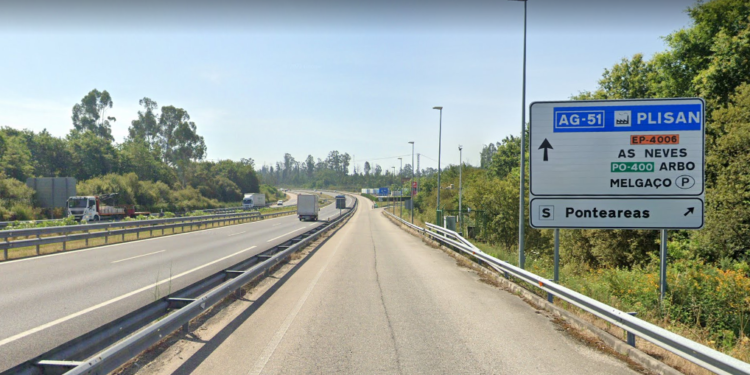 Fallece un hombre atropellado en la A-52 a su paso por Ponteareas