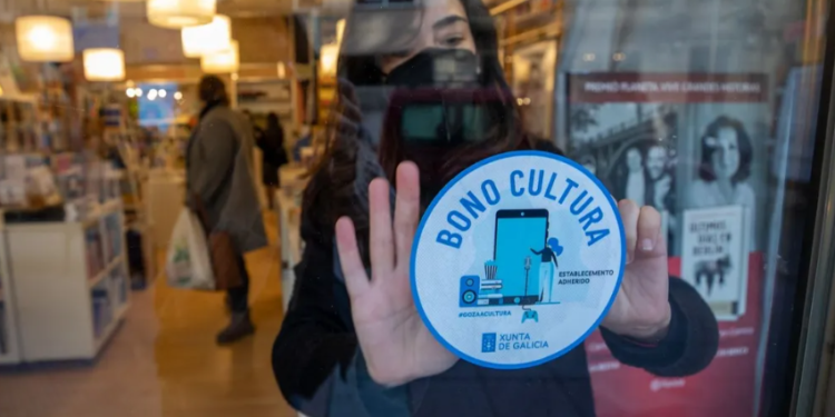 Vuelve a Galicia el Bono Cultura de la Xunta, que regalará 50 euros por persona