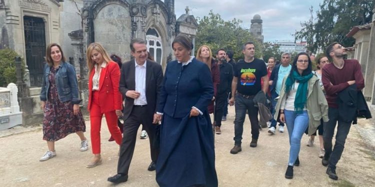 Vigo amplía el horario de los cementerios y abre la última reserva para las visitas guiadas