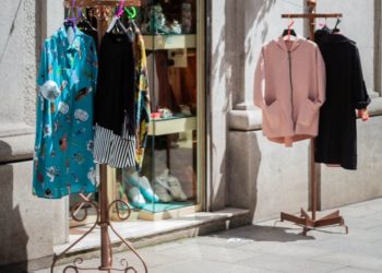 El Bono Comercio de la Xunta echa a andar con la adhesión de los locales para 2022