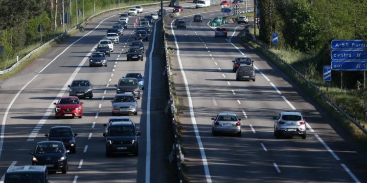 Excarcelada una persona tras sufrir un accidente de tráfico en la A-55