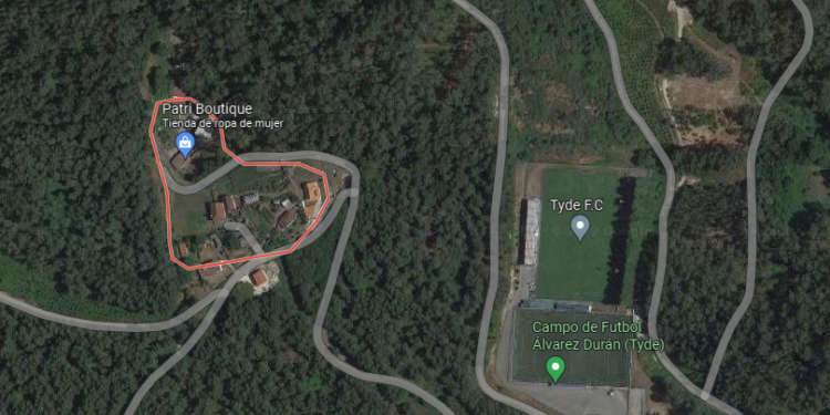 Investigan las causas de un incendio que calcinó el interior de una vivienda en Tui